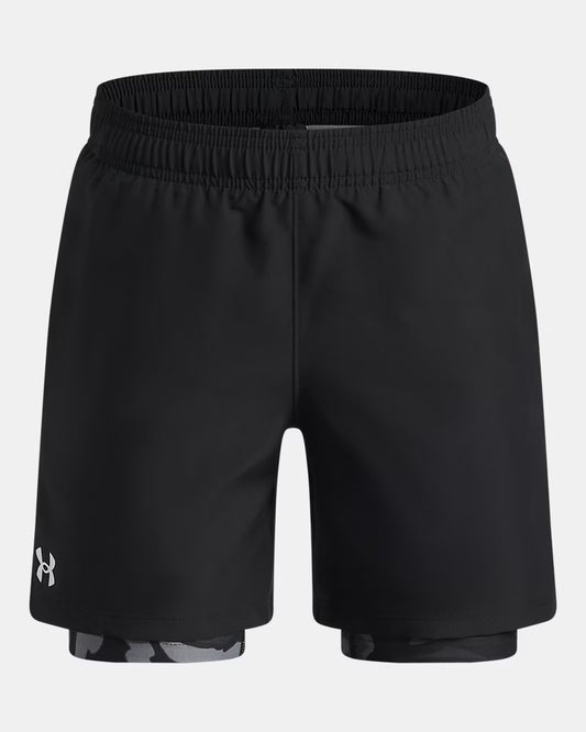 Short 2-en-1 UA Tech™ - Under Armour, short de sport noir avec couche intérieure camouflage gris et noir, vue de face.