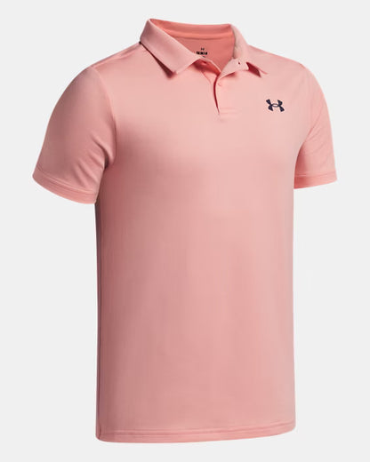 Polo UA Matchplay - Under Armour rose clair en tissu technique, col classique, vue de trois quarts face.