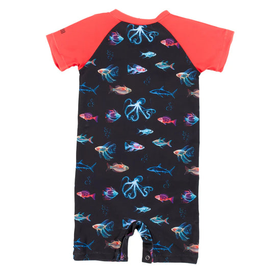 Maillot de bain - Nanö combinaison noire imprimée poissons multicolores, manches raglan rouges, pour bébé, vue de dos