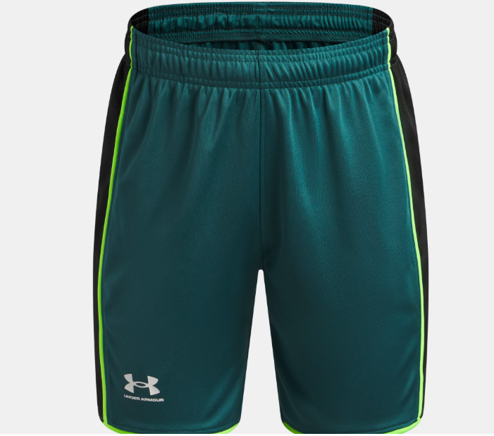 Short UA Challenger Train - Under Armour short de sport bleu vert avec détails noirs et vert fluo, polyester, vue de face.