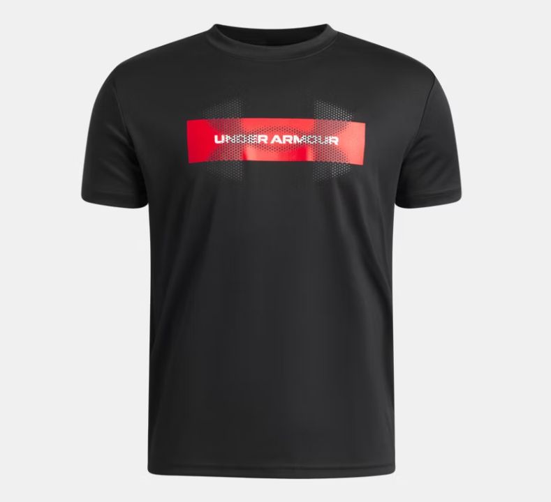 T-Shirt UA Tech™ Graphic - Under Armour noir avec logo graphique rouge et blanc, style sport, en tissu technique, vue de face.