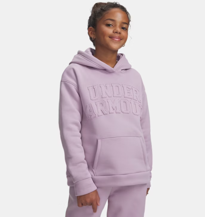 Hoodie Armour Fleece® - Under Armour lilas pour fille, logo en relief et poche kangourou, porté de face