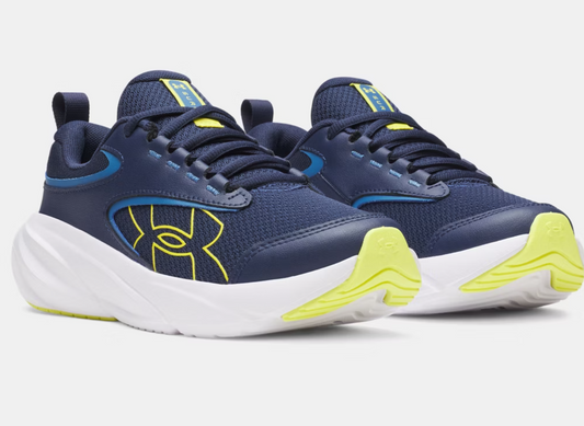 Espadrilles UA Surge 5 - Under Armour bleu marine et jaune fluo, style sportif en maille et synthétique, vue de trois-quarts avant.