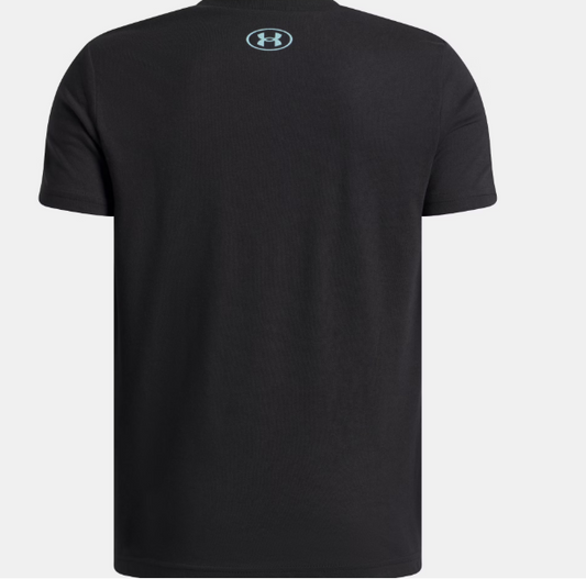 T-Shirt UA Wordmark - Under Armour noir en coton polyester, vue de dos avec logo bleu clair au col, style homme adulte.