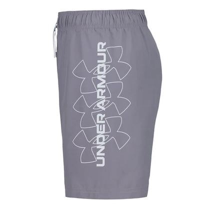 Maillot de bain - Under Armour short gris avec logo blanc vertical, taille ajustable, vue de profil homme adulte