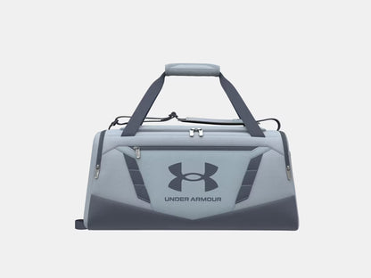 Sac Sport UA Undeniable 5.0 - Under Armour gris clair et foncé en polyester, sac de sport, vue de face.