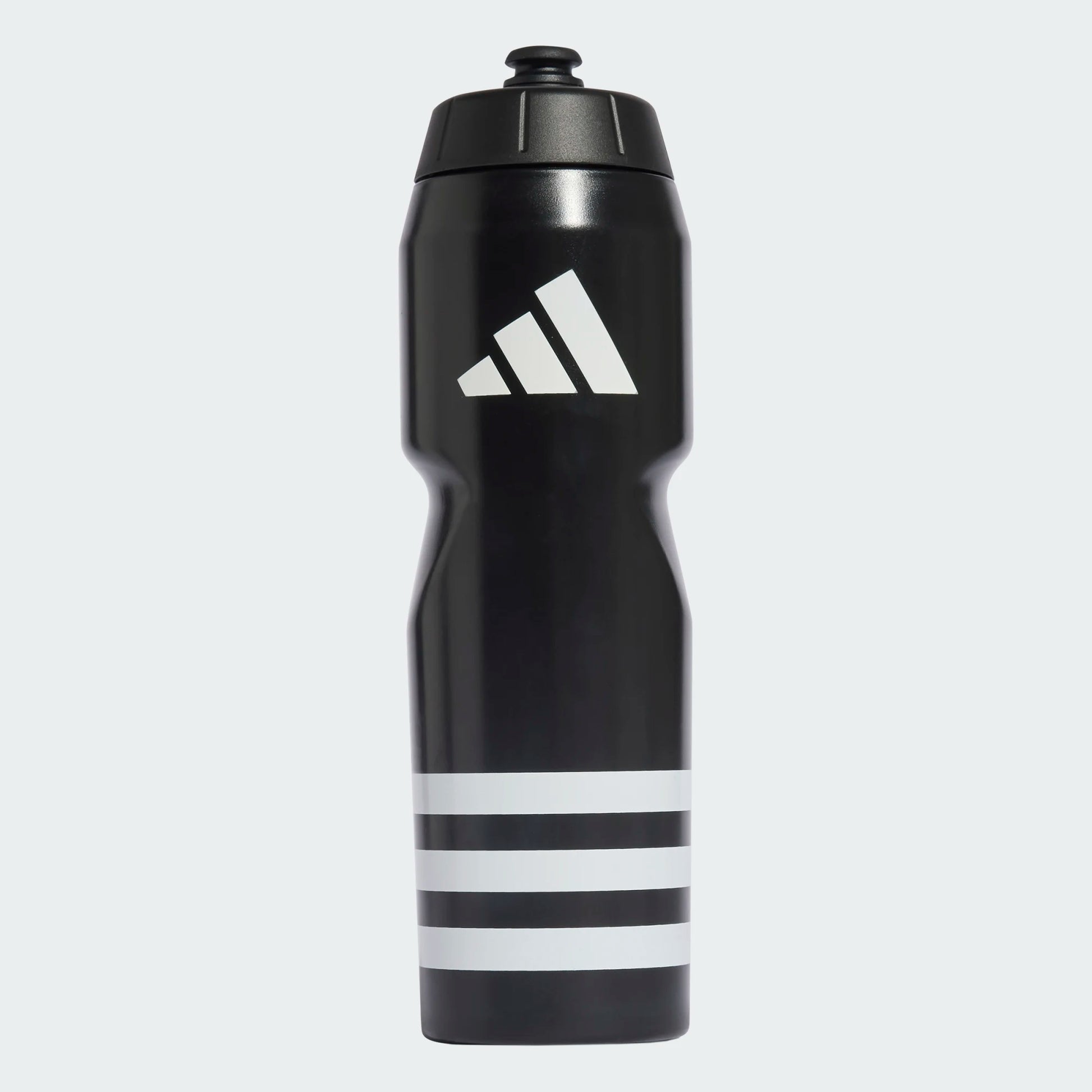 Bouteille - Adidas noire avec logo blanc et traits blancs en bas, en plastique, vue de face, pour enfant sportif