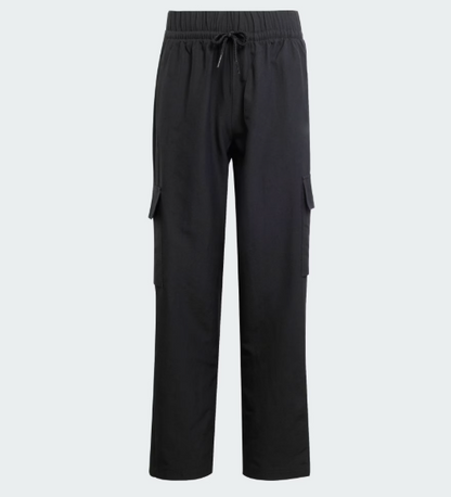 Pantalon cargo Essentials Climacool - Adidas noir en polyester recyclé avec poches latérales, taille élastique, vue de face.