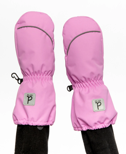 Mitaines d'hiver Play - Deux Par Deux roses avec détails gris, en tissu imperméable, pour enfant, vue de face porté sur mannequin.