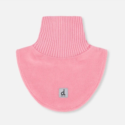Cache-Cou d'hiver - Deux Par Deux rose en tissu polaire doux avec col côtelé, conçu pour enfant, vue de face sur fond blanc.
