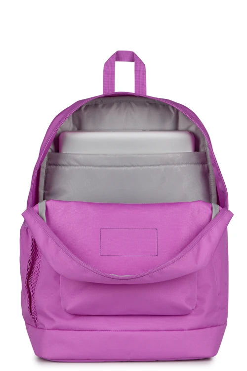 Sac à dos - Cross Town Plus violet avec intérieur gris clair en tissu, vue de face ouvert montrant compartiments internes pour ordinateur portable.