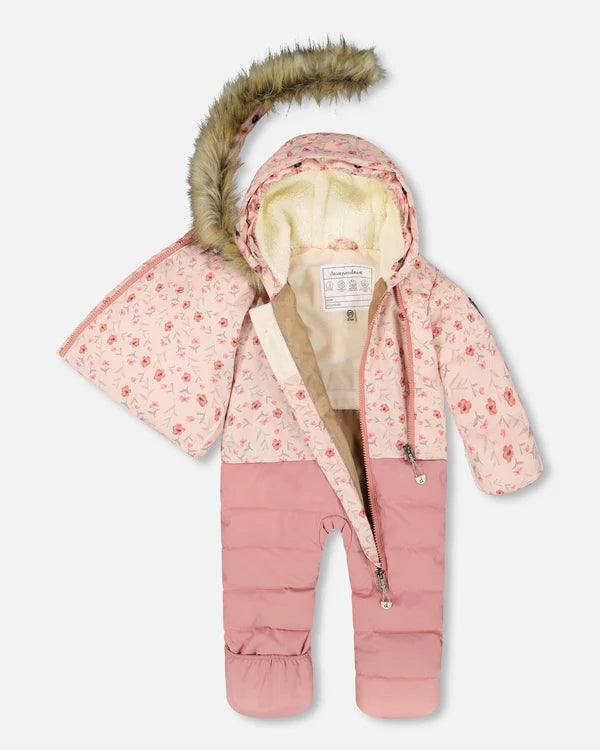 Habit de neige 1 pièce - Deux Par Deux rose clair avec fleurs, doublure peluche, capuche amovible fourrure, vue ouverte dessus