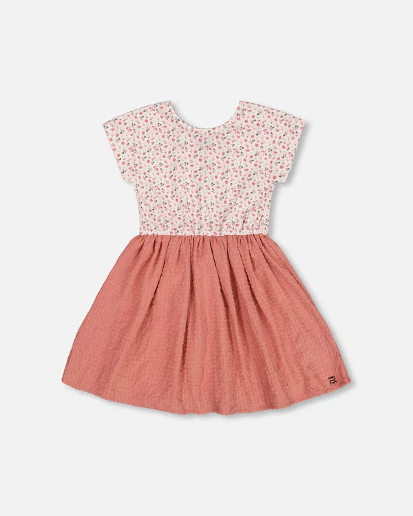 Robe - Deux Par Deux pour fille, haut blanc à petits fleurs roses, jupe plissée rose saumon, vue de face à plat
