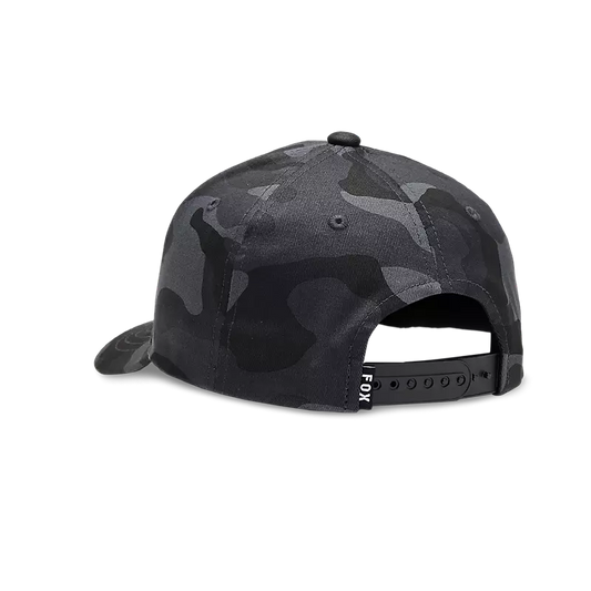 Casquette - Fox garçon motif camouflage gris et noir avec fermeture réglable, vue arrière.