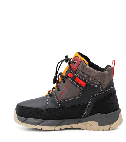Bottes Mi-Saison Trailblazer - Acton, bottes montantes noires et grises avec détails rouges et semelle beige, vue de profil