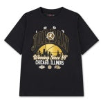 Jordan T-Shirt featuring a classic design with the iconic logo in a stylish fit and soft fabric.