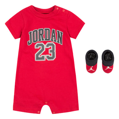 2 Pièces - Jordan rouge en jersey avec logo Jordan 23 gris, combishort manches courtes et chaussons assortis, garçon, vue de face