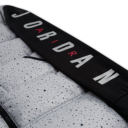 Manteau Mi-Saison - Jordan gris clair à motifs noirs et capuche noire avec logo, tissu ripstop, pour garçon, vue détail fermeture