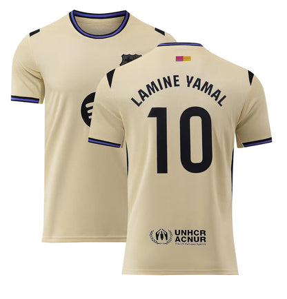 Ensemble de soccer - Lamine Yamal beige clair en polyester, manches courtes, logo et numéro noir, vue avant et arrière.