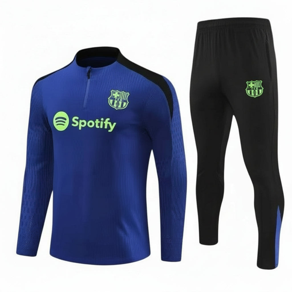 Ensemble de soccer - Lamine Yamal bleu et noir en polyester, haut manches longues, pantalon ajustable, vue de face.