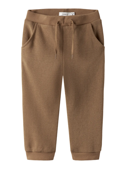 Pantalon - Name It marron en coton biologique et polyester, style jogging pour garçon, vue de face