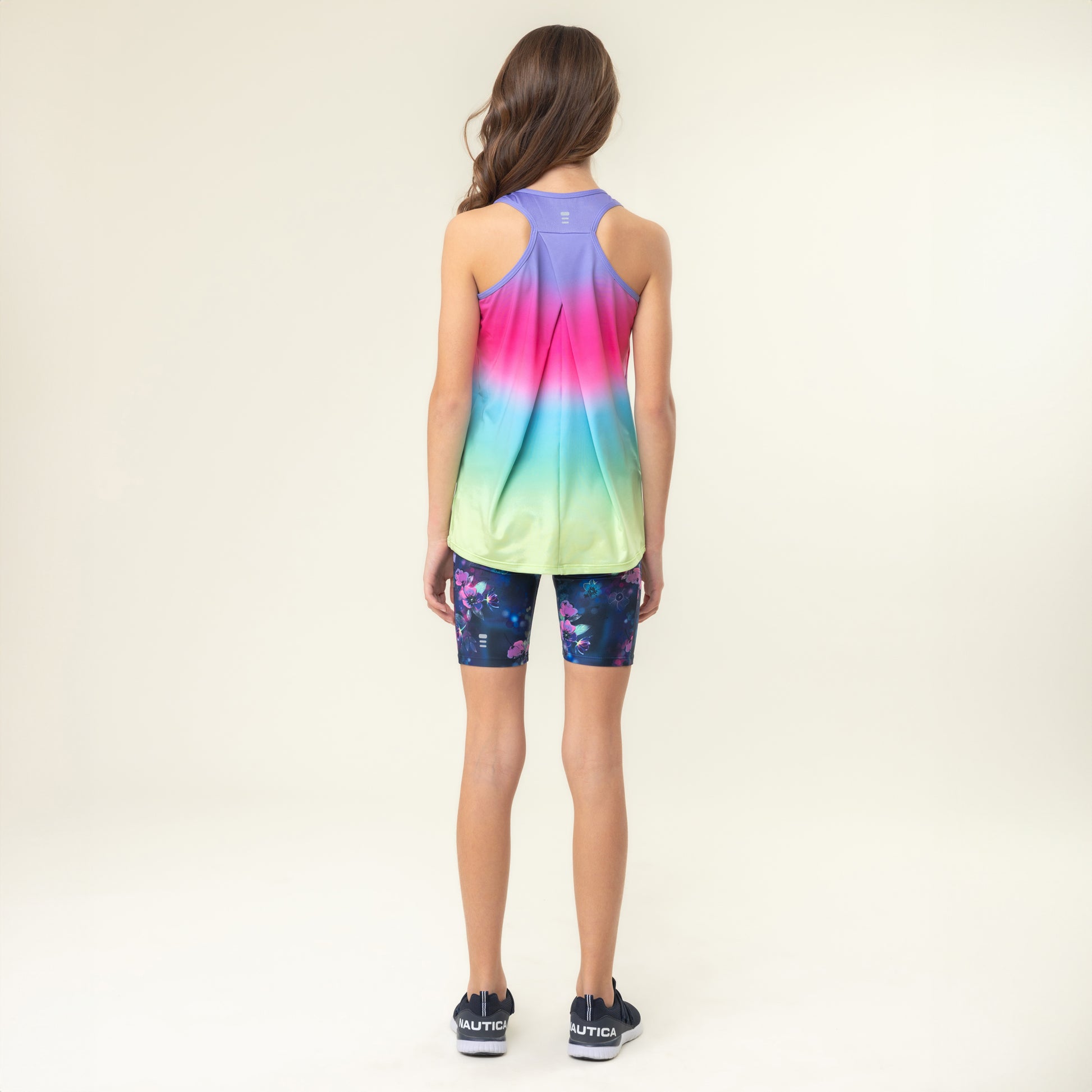 Camisole - Nanö en jersey dégradé violet, rose et vert, dos nageur, pour fille, vue de dos