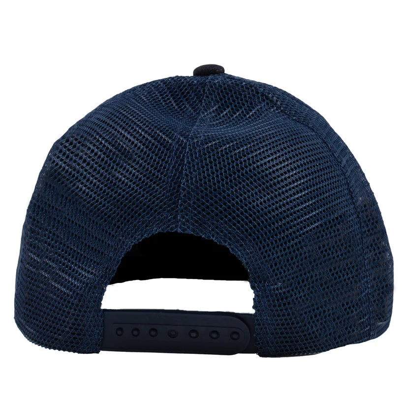 Casquette - Nanö en polyester bleu marine avec panneaux en maille, patte ajustable plastique, vue de dos garçon.