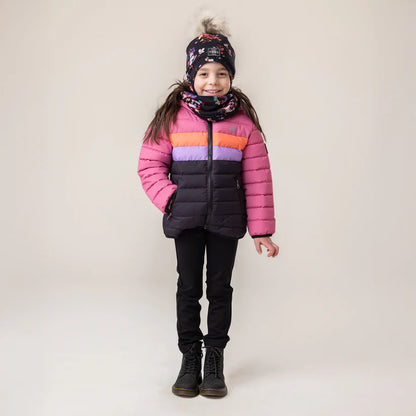 Manteau matelassé Mi-Saison - Nanö multicolore rose, orange, violet et noir, pour fille, vue de face porté sur mannequin