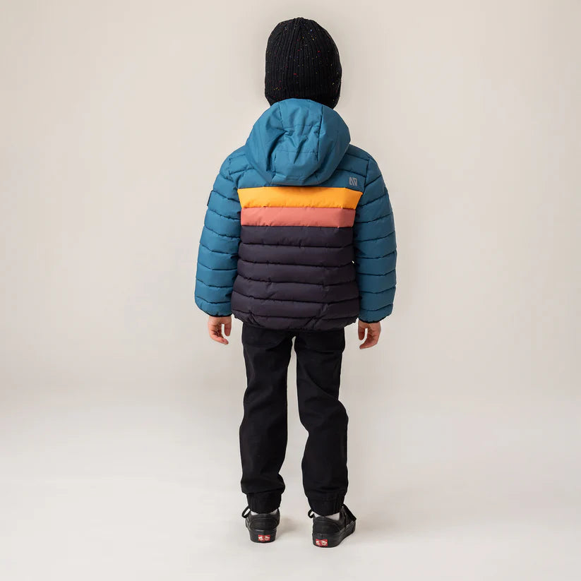 Manteau matelassé Mi-Saison - Nanö bleu, orange et noir, capuche, pour enfant, vue de dos