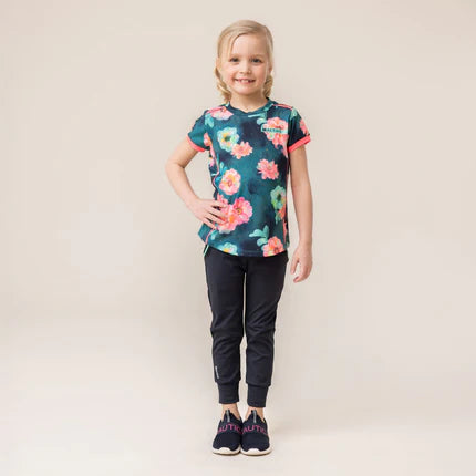 Pantalon Amuse-toi - Nanö jogging noir en tricot double pour fille avec ourlets élastiques, vue de face porté sur mannequin