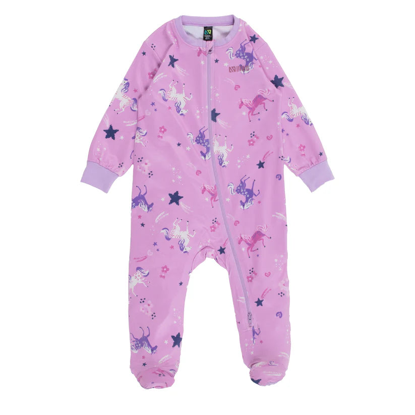 Pyjama - Nanö une-pièce rose imprimé licornes bleues et blanches, manches longues, pieds fermés, vue de face pour fille.