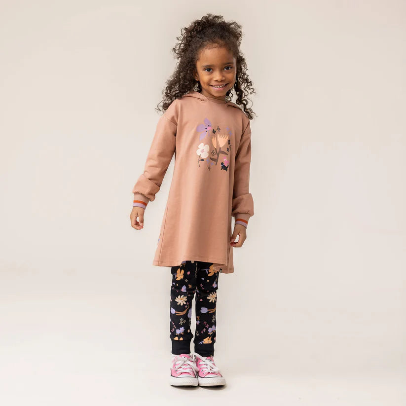 Tunique - Nanö en coton beige à capuche avec imprimé fleurs, manches longues, pour fille, portée sur mannequin vue de face