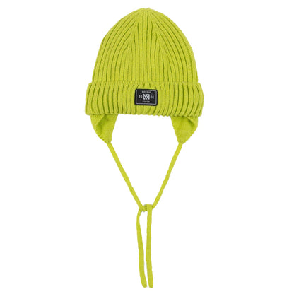 Tuque d'hiver - Nanö en tricot côtelé vert lime avec protège-oreilles et cordons, vue de face, pour enfant.