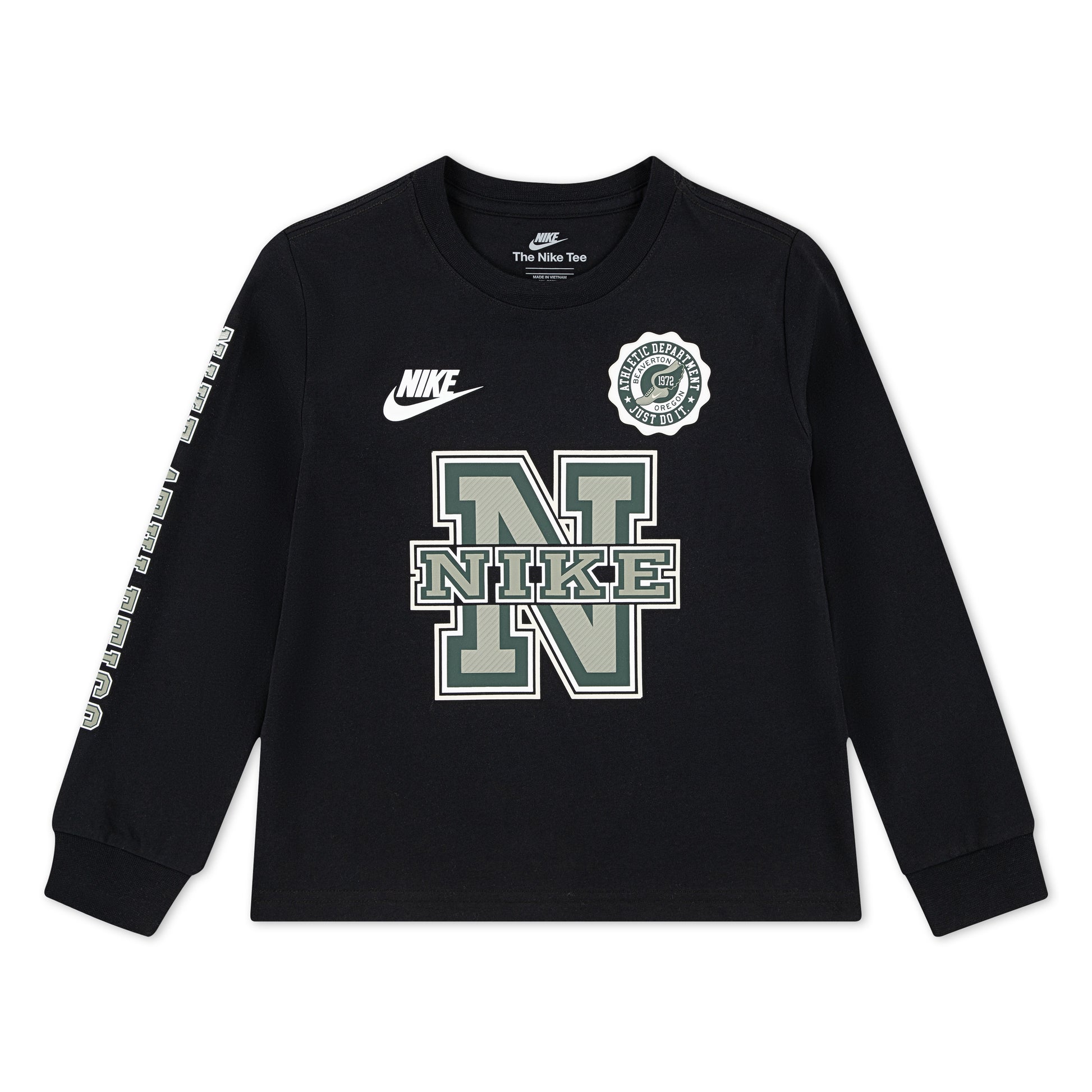 Chandail - Nike noir à manches longues avec logo blanc et vert, coton polyester, pour enfant, vue de face.