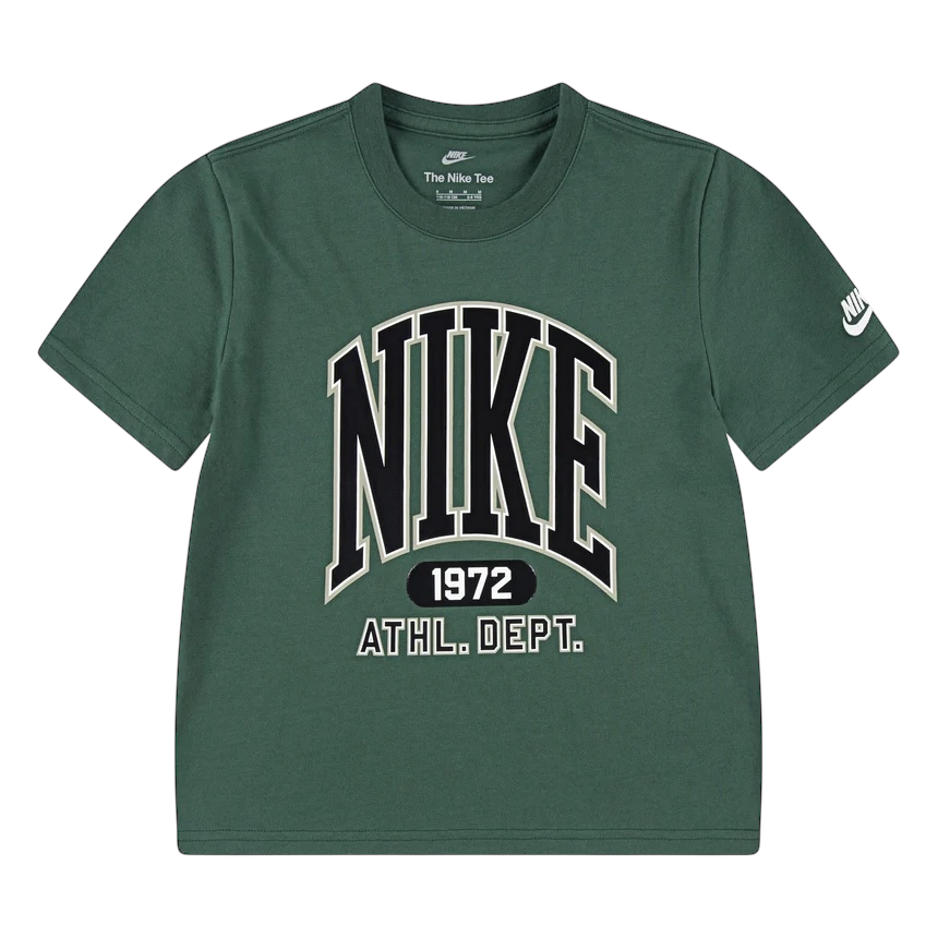 T-Shirt - Nike vert foncé en coton polyester, imprimé logo noir et blanc, style garçon, vue de face.