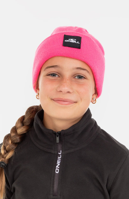 Tuque d'hiver Kids Snow Beanie - O'Neill rose en maille côtelée, pour fille, vue de face, portée sur mannequin.
