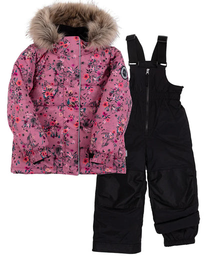Habit de neige - Peluche & Tartine pour fille, veste rose fleurie avec capuchon fausse fourrure et pantalon noir, vue de face.