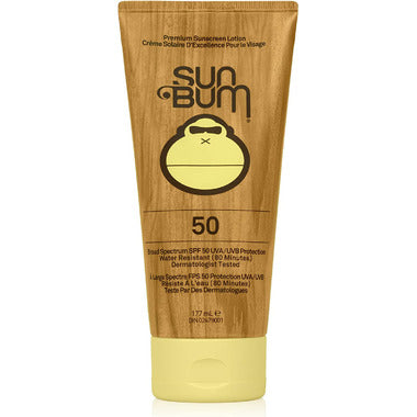 Tube beige clair et marron avec logo singe, lotion solaire hydratante FPS 50 - Sun Bum, vue de face, format 177 ml