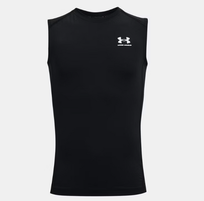 Camisole HeatGear® - Under Armour noire sans manches avec logo blanc, tissu extensible, pour garçon, vue de face.