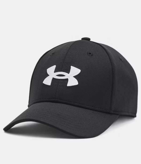 Casquette  - UA Blitzing Under Armour noire en tricot texturé avec logo blanc brodé, style garçon, vue de profil avant.