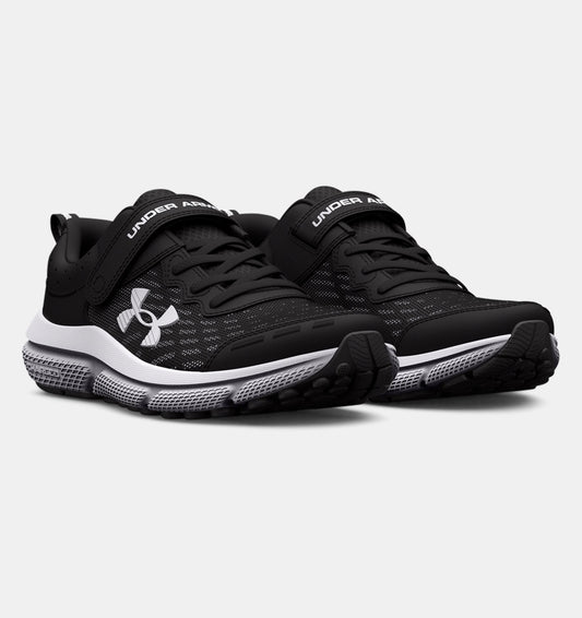 Espadrilles - UA BPS Assert 10 Under Armour noires et blanches en maille respirante, vue de trois quarts face