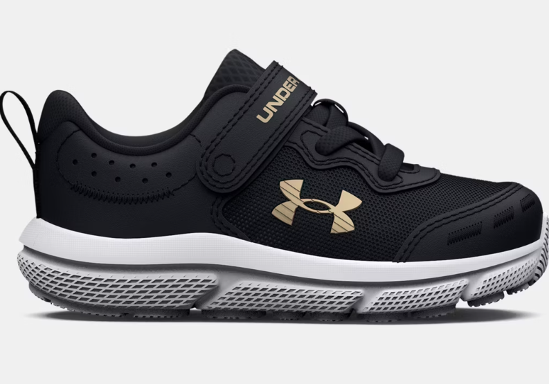 Espadrilles UA Assert 10 AC - Under Armour noires avec détails beige, mesh léger, sangle auto-agrippante, pour enfant, vue de profil droit