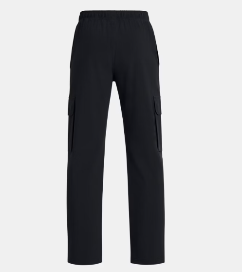 Pantalon Icon - Under Armour noir avec poches cargo, tissu léger extensible, taille élastique, pour garçon, vue de face.
