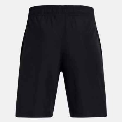 Short UA Woven - Under Armour noir en tissu léger avec ceinture élastique et poches, pour garçon, vue de dos.