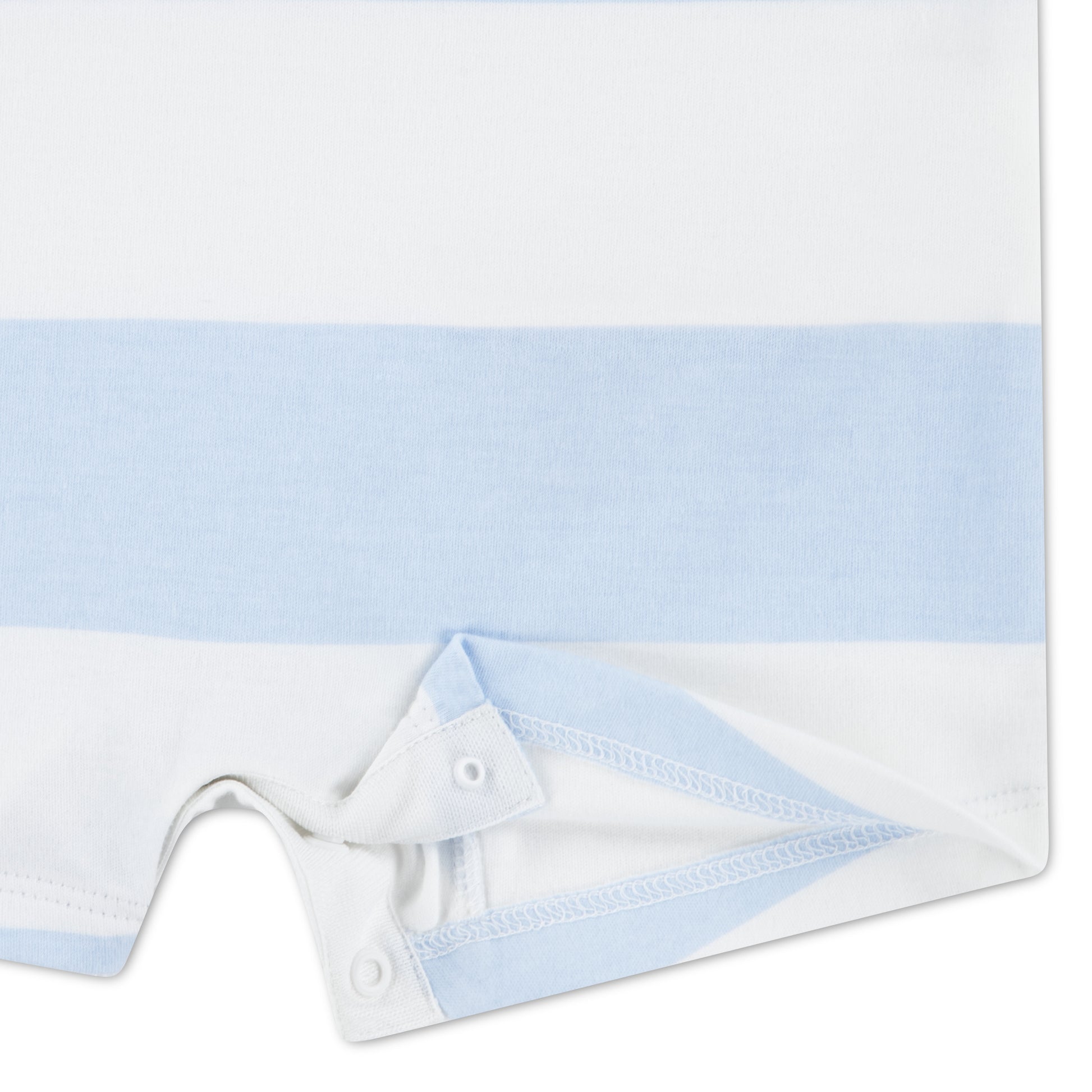 Ensemble 1 pièce - Lacoste body en piqué blanc et bleu clair, détail fermeture pression, vue rapprochée galerie 3 carrée