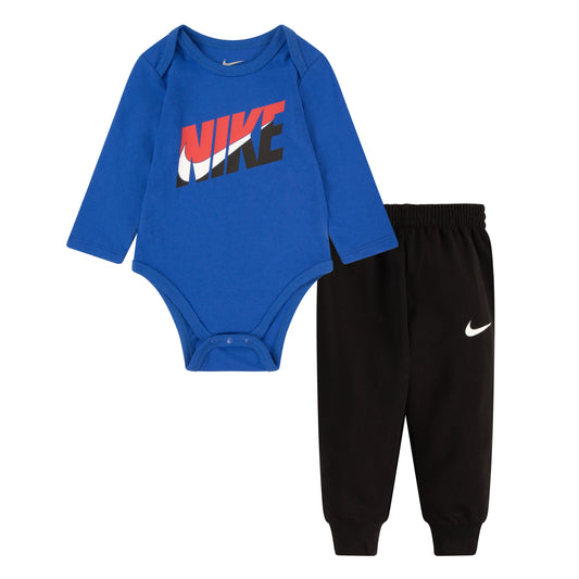 Ensemble - Nike