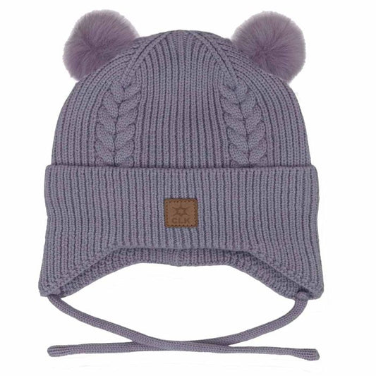 Tuque d'hiver - Calikids mauve en tricot pour bébé avec deux pompons et liens d’attache vue de face